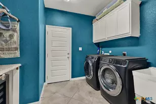 1278 W Hidden Cave Dr, New Braunfels, TX 78132 - Photo 25