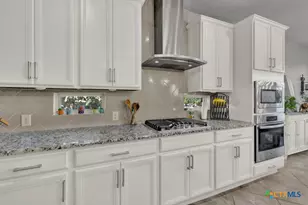 1278 W Hidden Cave Dr, New Braunfels, TX 78132 - Photo 27