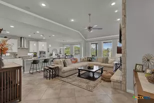 1278 W Hidden Cave Dr, New Braunfels, TX 78132 - Photo 21