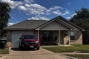 811 S 24th St, Temple, TX 76501 - Photo 1