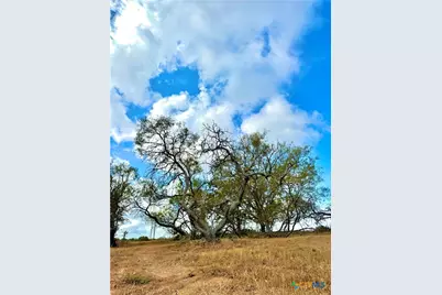 6052 Tenny Creek Rd, Luling, TX 78648 - Photo 3