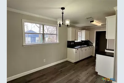 1201 S 21st Street, Temple, TX 76504 - Photo 5