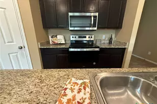 6112 Sally Ride Ln, Killeen, TX 76543 - Photo 11