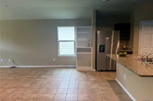 6112 Sally Ride Ln, Killeen, TX 76543 - Photo 9