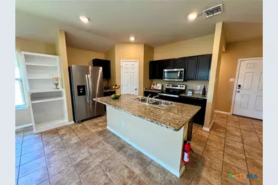 6112 Sally Ride Lane, Killeen, TX 76543 - Photo 5