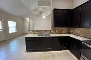 268 Rosalie, New Braunfels, TX 78130 - Photo 7