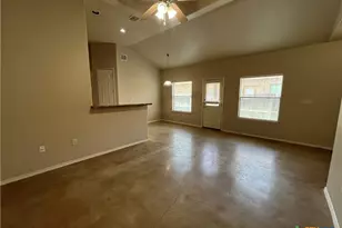 268 Rosalie, New Braunfels, TX 78130 - Photo 5