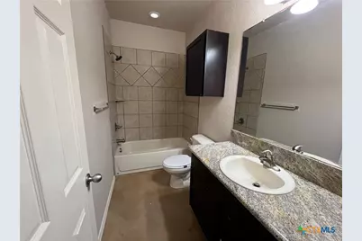 268 Rosalie #B, New Braunfels, TX 78130 - Photo 15