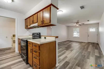 225/229 Country Acres Drive, Seguin, TX 78155 - Photo 9