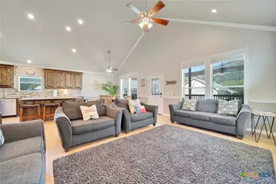 114 River Villas Court #10, New Braunfels, TX 78132 - Photo 13