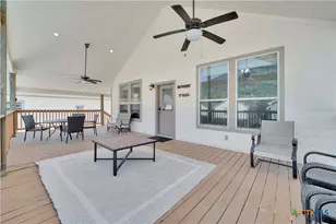 114 River Villas Ct, New Braunfels, TX 78132 - Photo 9