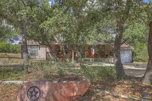 911 Heritage Hill, Canyon Lake, TX 78133 - Photo 7