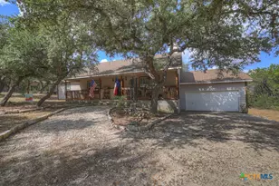 911 Heritage Hill, Canyon Lake, TX 78133 - Photo 7