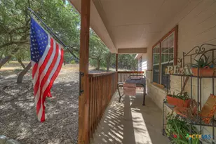 911 Heritage Hill, Canyon Lake, TX 78133 - Photo 9