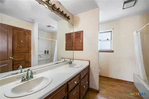 0 Fm-2200, Devine, TX 78016 - Photo 19