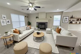 307 Stone Point, New Braunfels, TX 78130 - Photo 3