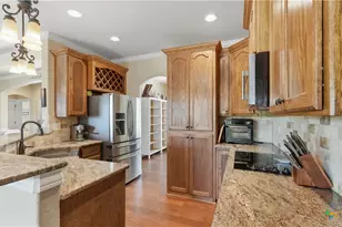 1138 Royal Eagle Dr, Fischer, TX 78623 - Photo 7