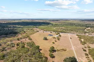 24091 State Hwy 80, Gonzales, TX 78629 - Photo 29