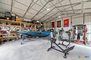 24091 State Hwy 80, Gonzales, TX 78629 - Photo 23