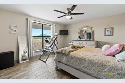 24091 State Highway 80, Gonzales, TX 78629 - Photo 11