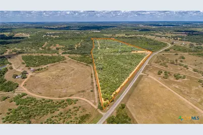 946 Fm 2718, Cuero, TX 77954 - Photo 3