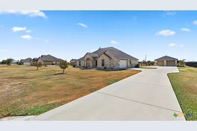 108 Haycraft Boulevard, Marion, TX 78124 - Photo 3