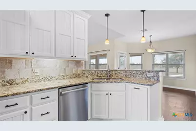 108 Haycraft Boulevard, Marion, TX 78124 - Photo 15