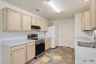 204 Rodeo Cir, Copperas Cove, TX 76522 - Photo 11