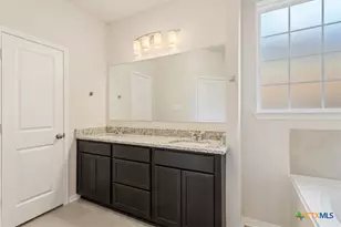 1044 Shelby Dr, Belton, TX 76513 - Photo 19