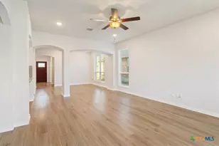 1044 Shelby Dr, Belton, TX 76513 - Photo 9