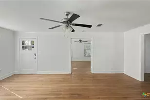 820 N 5th St, Temple, TX 76501 - Photo 11