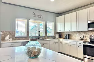 86 Kingfisher St, Port O'Connor, TX 77982 - Photo 3