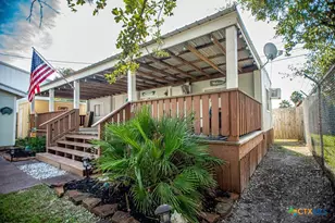 1207 W Madison Ave, Port O'Connor, TX 77982 - Photo 3