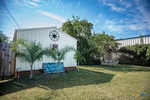 1207 W Madison Ave, Port O'Connor, TX 77982 - Photo 5