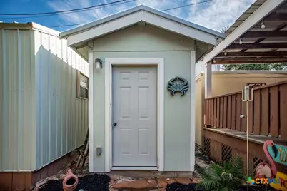 1207 W Madison Avenue, Port O'Connor, TX 77982 - Photo 23