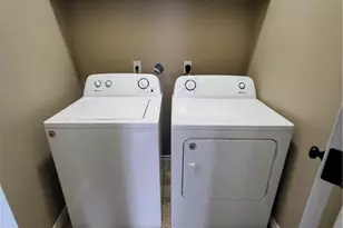 303 Sladecek Dr, Killeen, TX 76542 - Photo 9