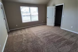 303 Sladecek Dr, Killeen, TX 76542 - Photo 13