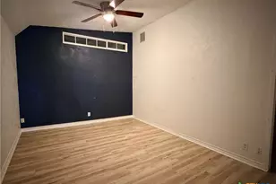 425 Woodland Point Rd, Belton, TX 76513 - Photo 19