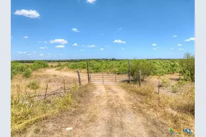 22031A Old Nacogdoches Road, New Braunfels, TX 78132 - Photo 17