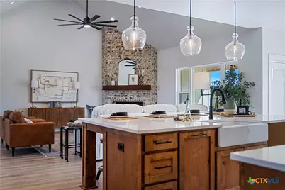 156 Firewheel Loop, Floresville, TX 78114 - Photo 7