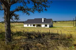 156 Firewheel Loop, Floresville, TX 78114 - Photo 37