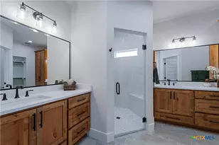 156 Firewheel Loop, Floresville, TX 78114 - Photo 21