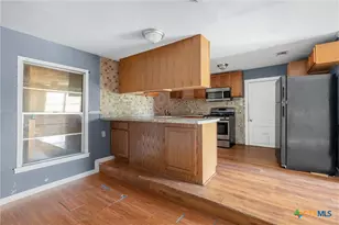 2125 Gurley Ave, Waco, TX 76706 - Photo 5