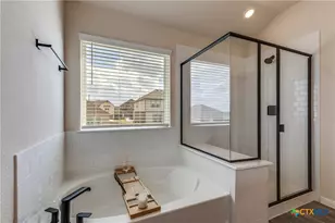 213 Sugar Cane Rd, Buda, TX 78610 - Photo 23