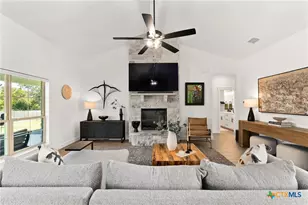 274 Pecan Meadow Ln, Belton, TX 76513 - Photo 3