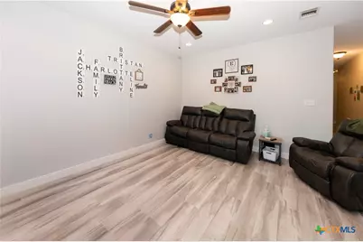 156 Fm 2571, Smithville, TX 78957 - Photo 11