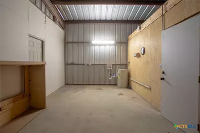 13888 Fm 236, Victoria, TX 77905 - Photo 29