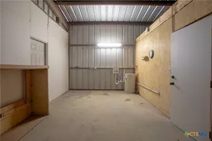 13888 FM 236, Victoria, TX 77905 - Photo 29