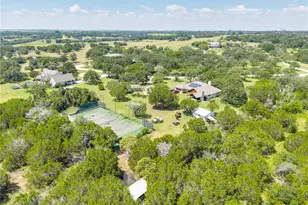 725 Co Rd 300, Hamilton, TX 76531 - Photo 35