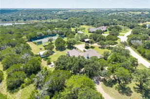 725 Co Rd 300, Hamilton, TX 76531 - Photo 35